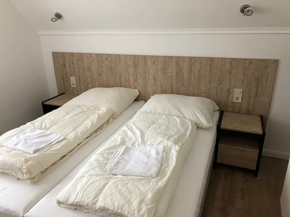 Duna Vendeghaz Hotel Fadd-Dombori ภายนอก รูปภาพ